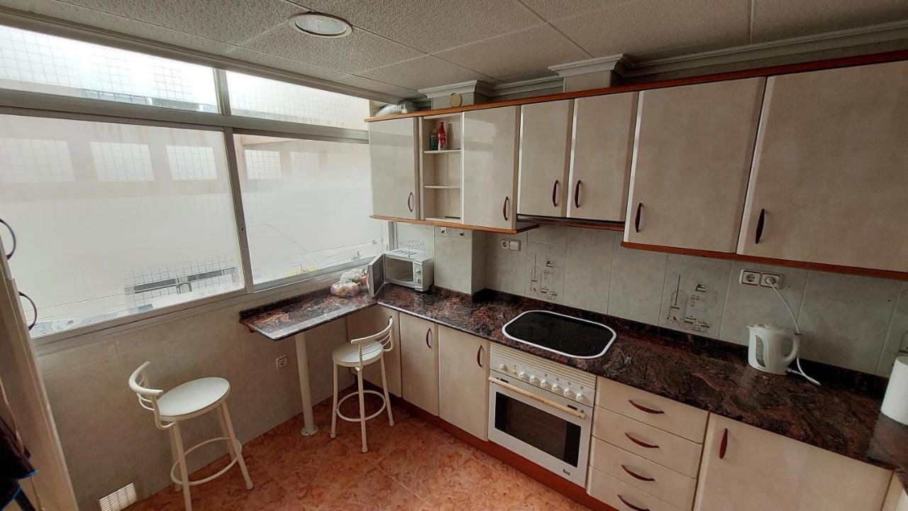 Central Accommodation Alicante Esterno foto