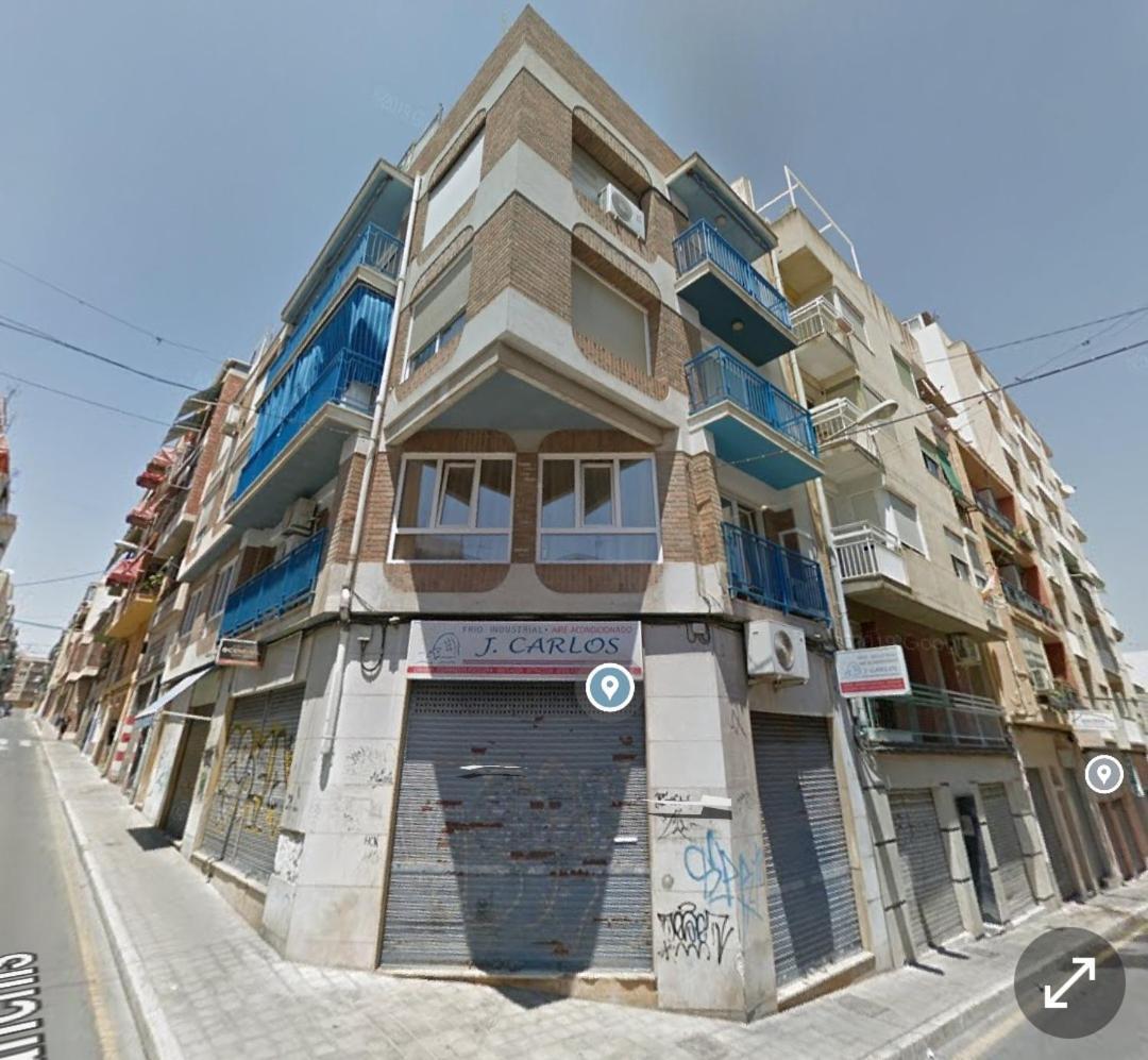 Central Accommodation Alicante Esterno foto